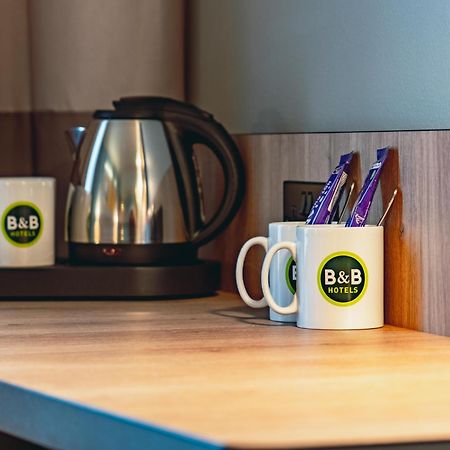 B&B Hotel London Heathrow สลาว ภายนอก รูปภาพ