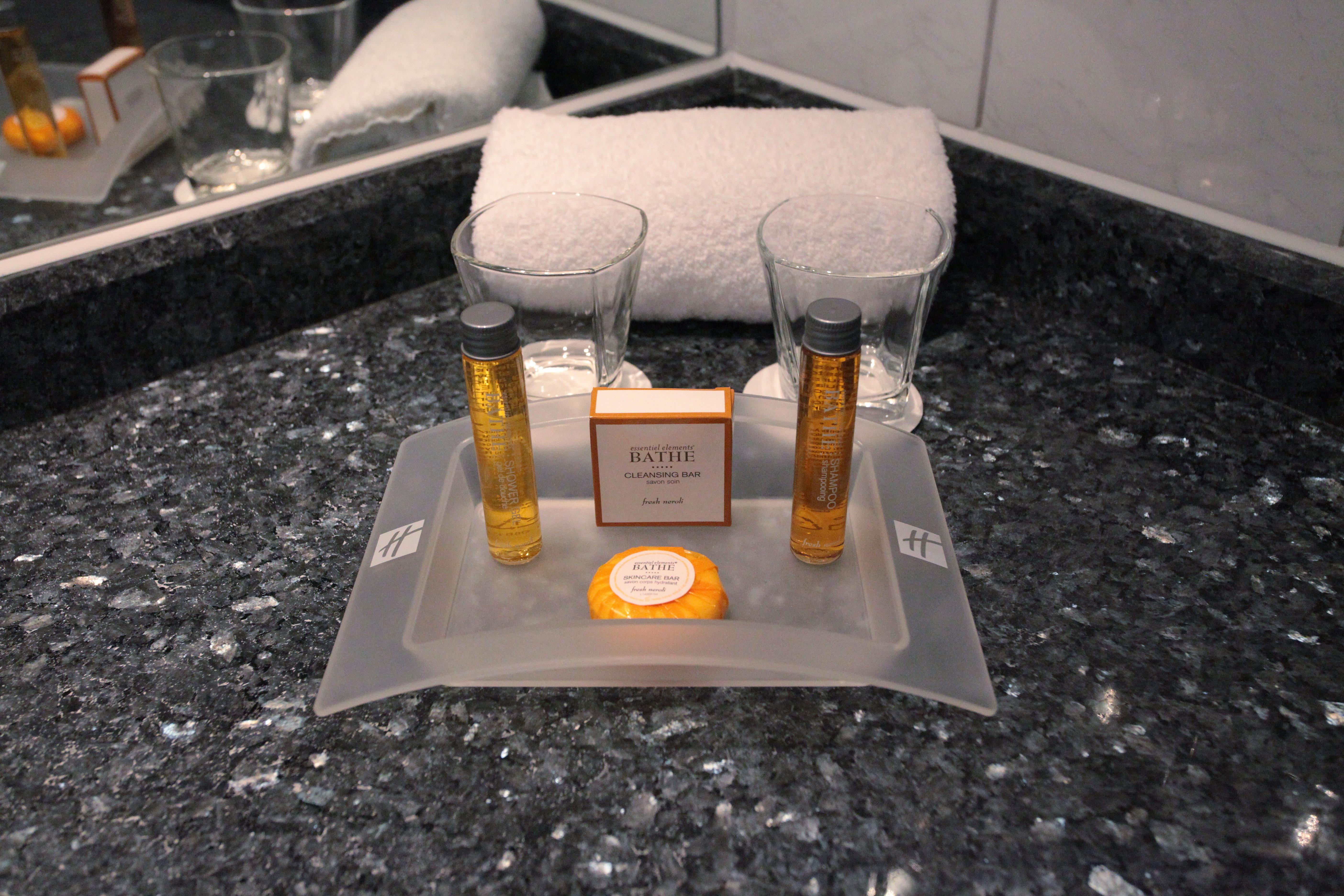 B&B Hotel London Heathrow สลาว ภายนอก รูปภาพ