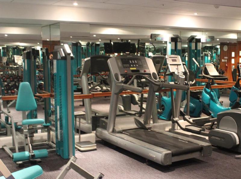 B&B Hotel London Heathrow สลาว ภายนอก รูปภาพ